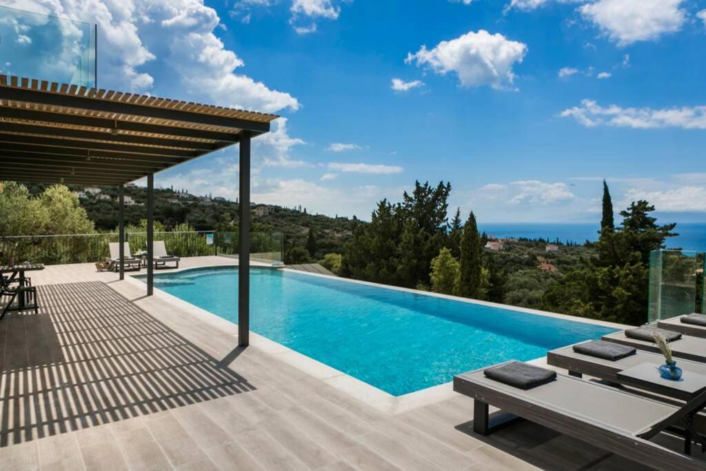 Color Villas-New Villa Green At Trapezaki With Private Pool Mousata Luaran gambar